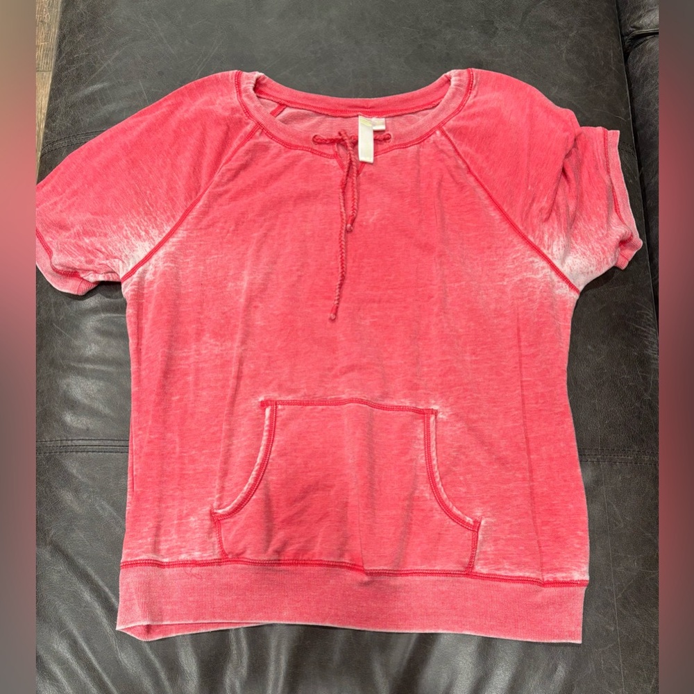 Casual Bright Coral/Red Short Sleeve Women's Top
